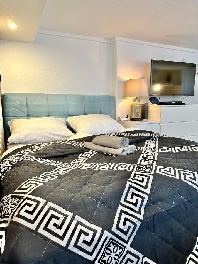 Ruhiges Retreat Souterrain-Apartment Werbach Nahe Pferdemarkt W31 Олденбург Екстериор снимка